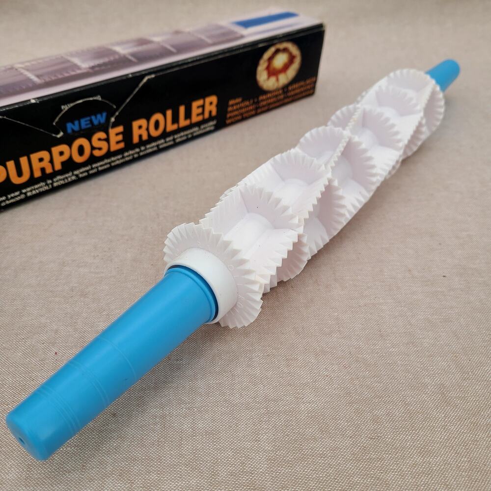 Vintage Arnco Ravioli Roller Dishwasher Safe Make 300-500 raviolis in an hour - Picture 5 of 10